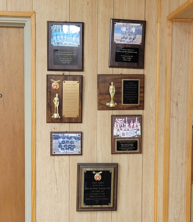plaques4